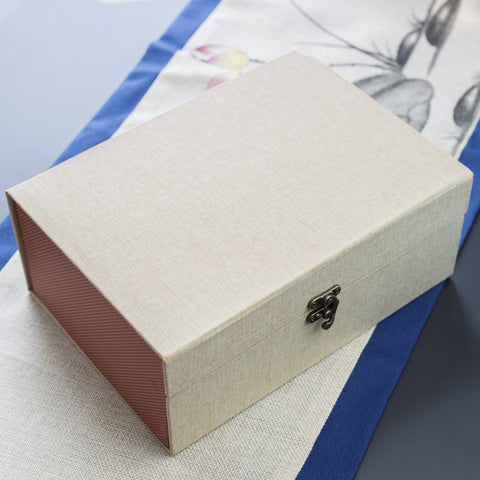 yi xing teapot decorative gift box